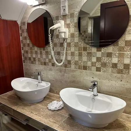 Aqua Hotel